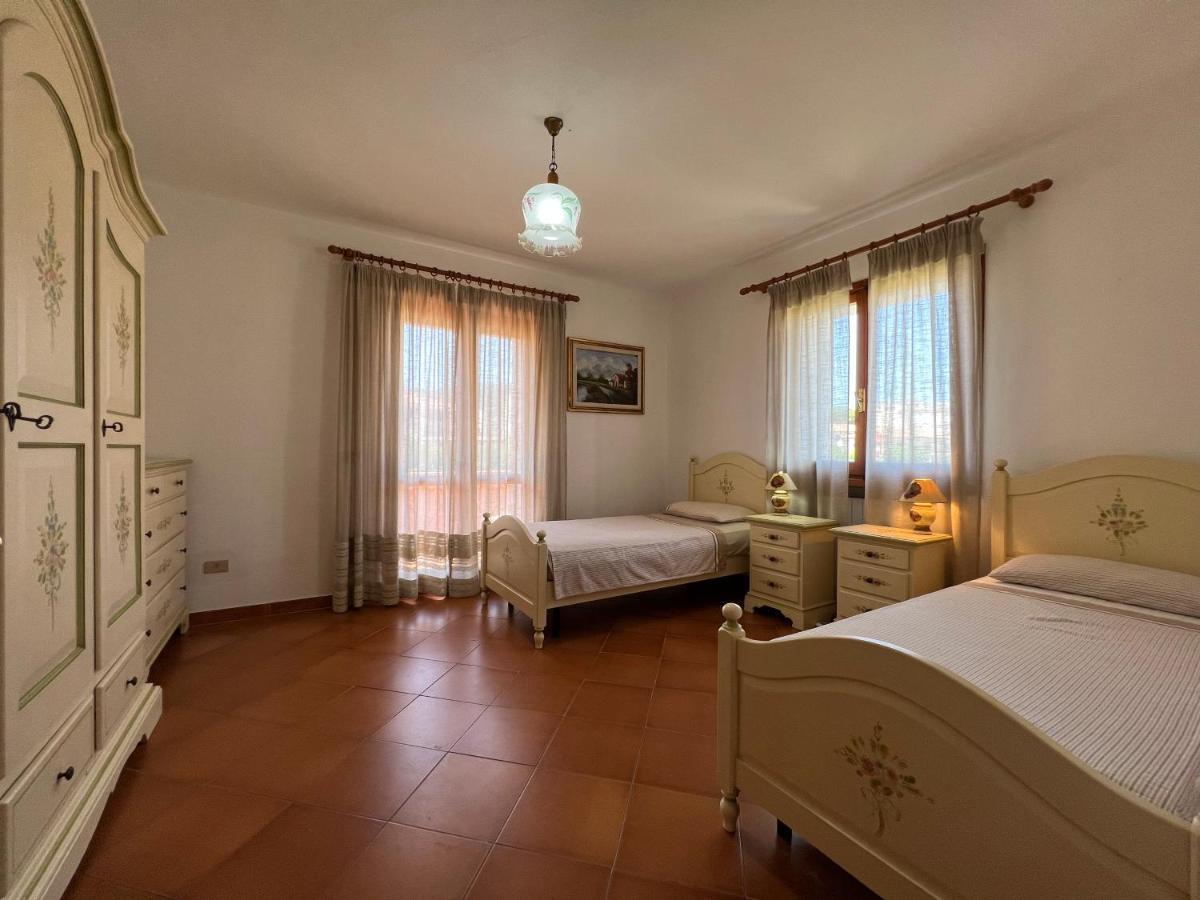Spacious Apartment By The Sea Канниджионе Экстерьер фото